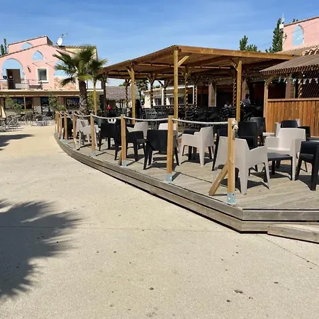 Campsite Mobil Les Sables Du Midi