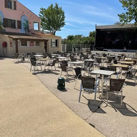 Campsite Mobil Les Sables Du Midi Valras-Plage